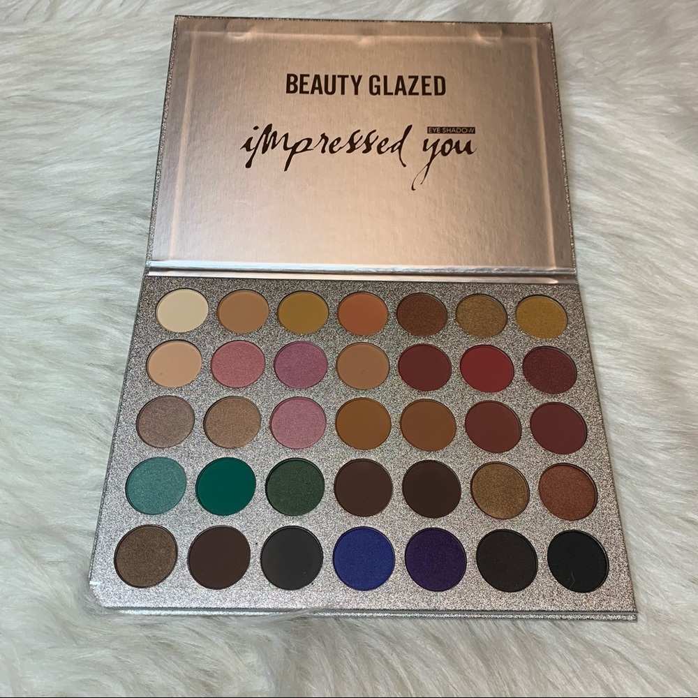BEAUTY GLAZED 35 1pcs Palette “impressed you”